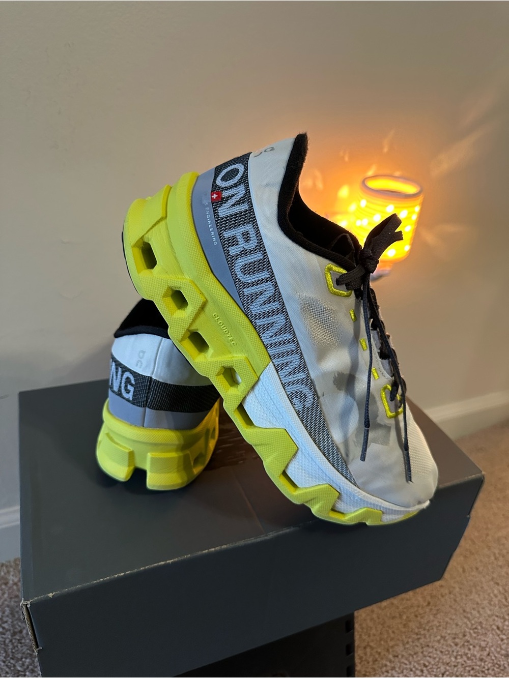 On Cloudmonster Hyper, Women’s White & Neon Yellow Cloud Running Shoes. Size 9